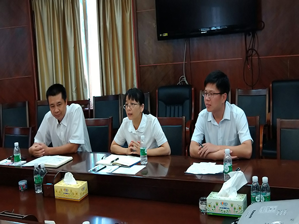 雙方就北海市選調生政策、學院人才培養(yang) 等問題深入交流2.jpg