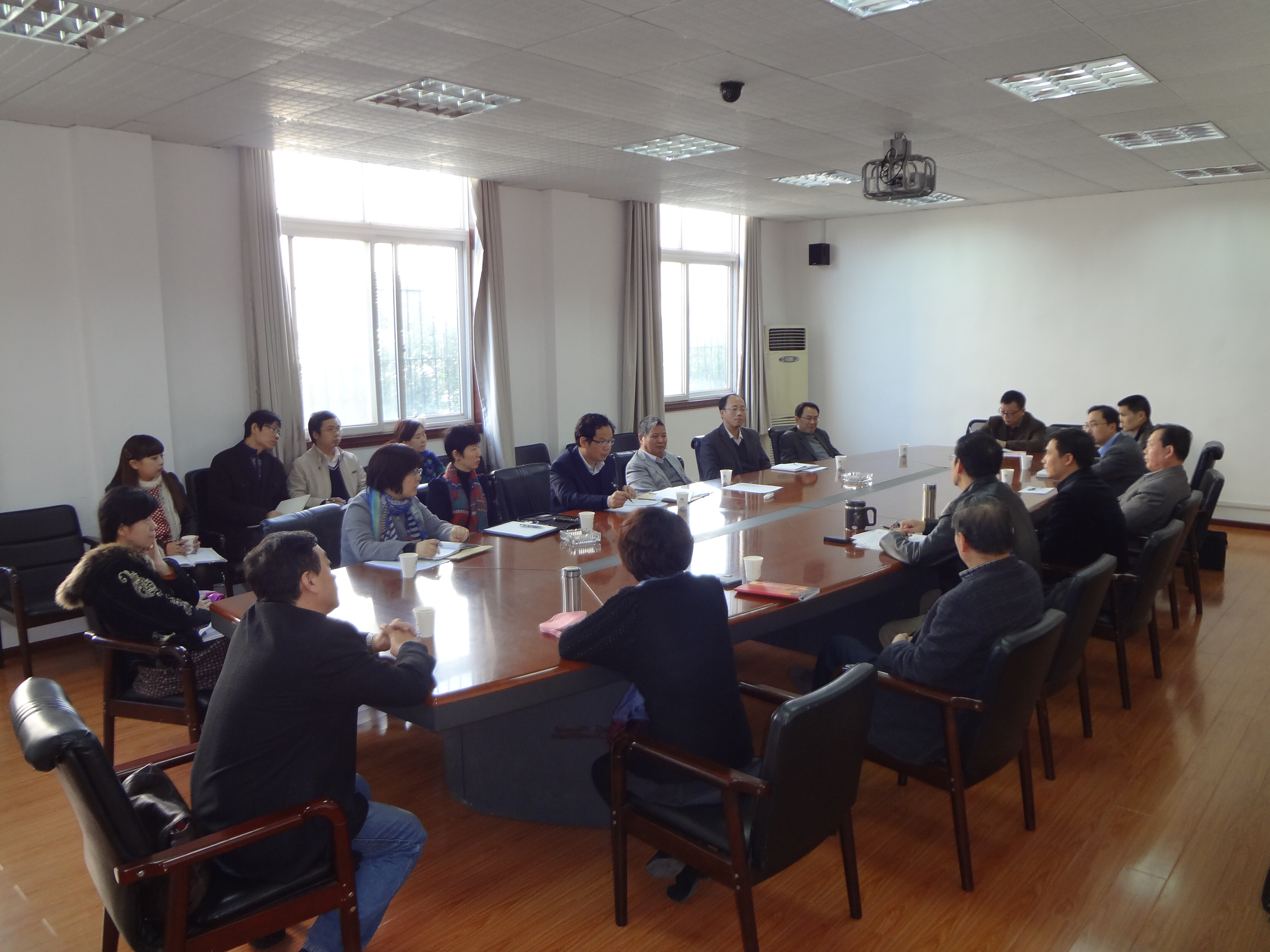 談校長學科調研1.jpg