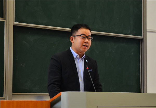 4武漢大學研究生會(hui) 主席彭思成發言.jpg