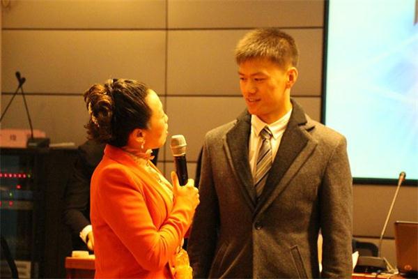 職場著裝演示現場.jpg