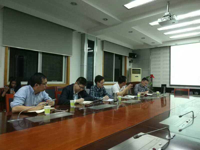 1702政治學論壇3.JPG