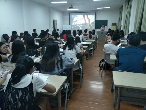 宣講活動現場.jpg