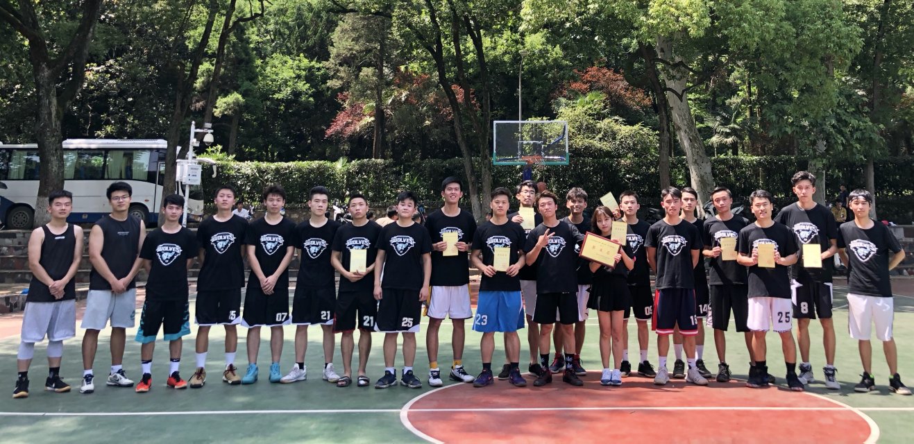 2、籃球賽合照.jpg