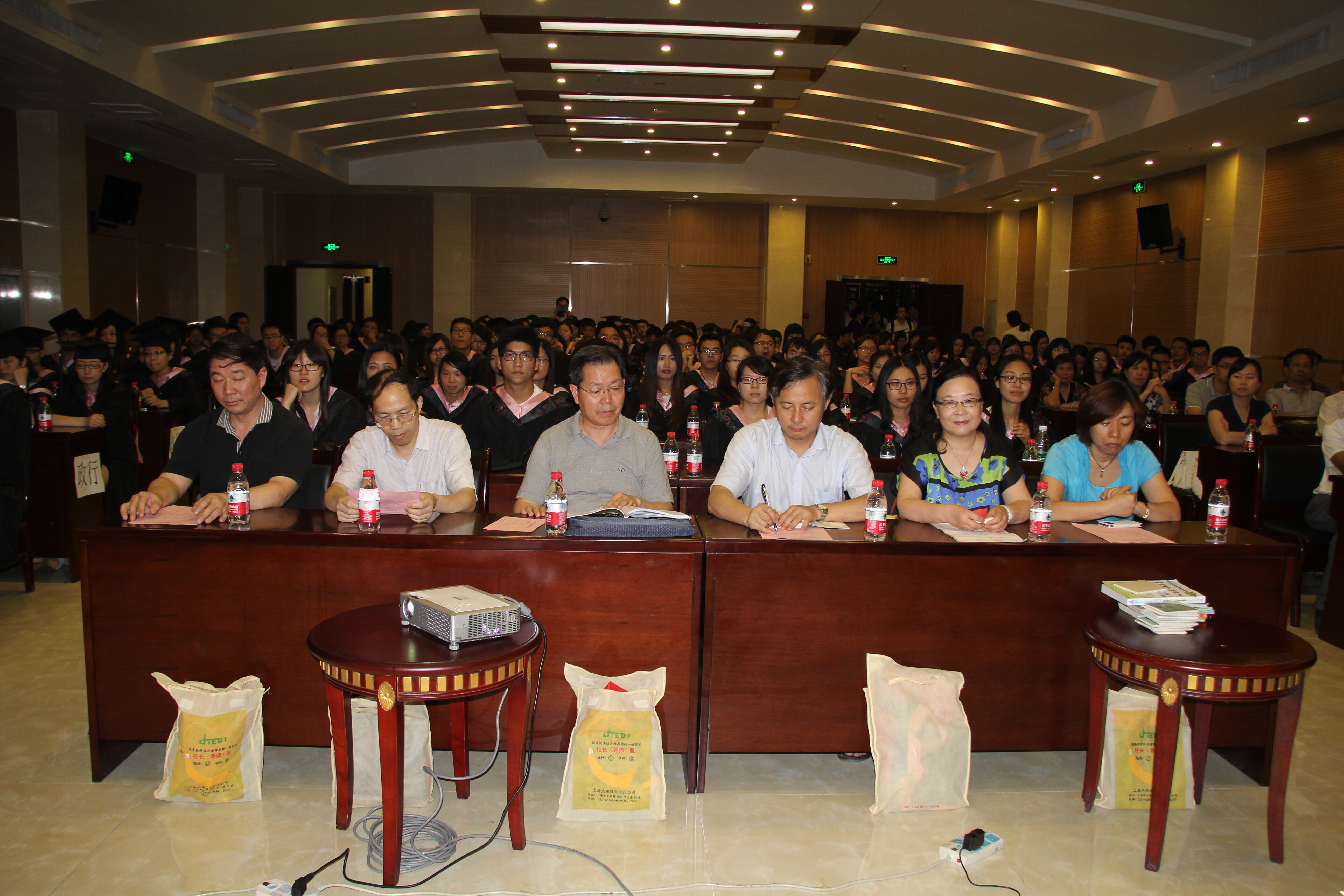 QQ圖片20140623110216.jpg