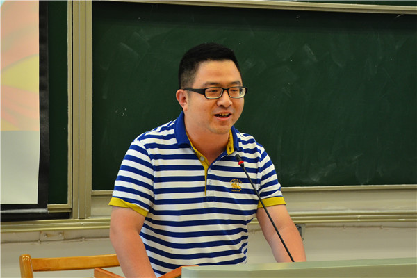 2武漢大學團委副書(shu) 記黃鑫老師發言.jpg