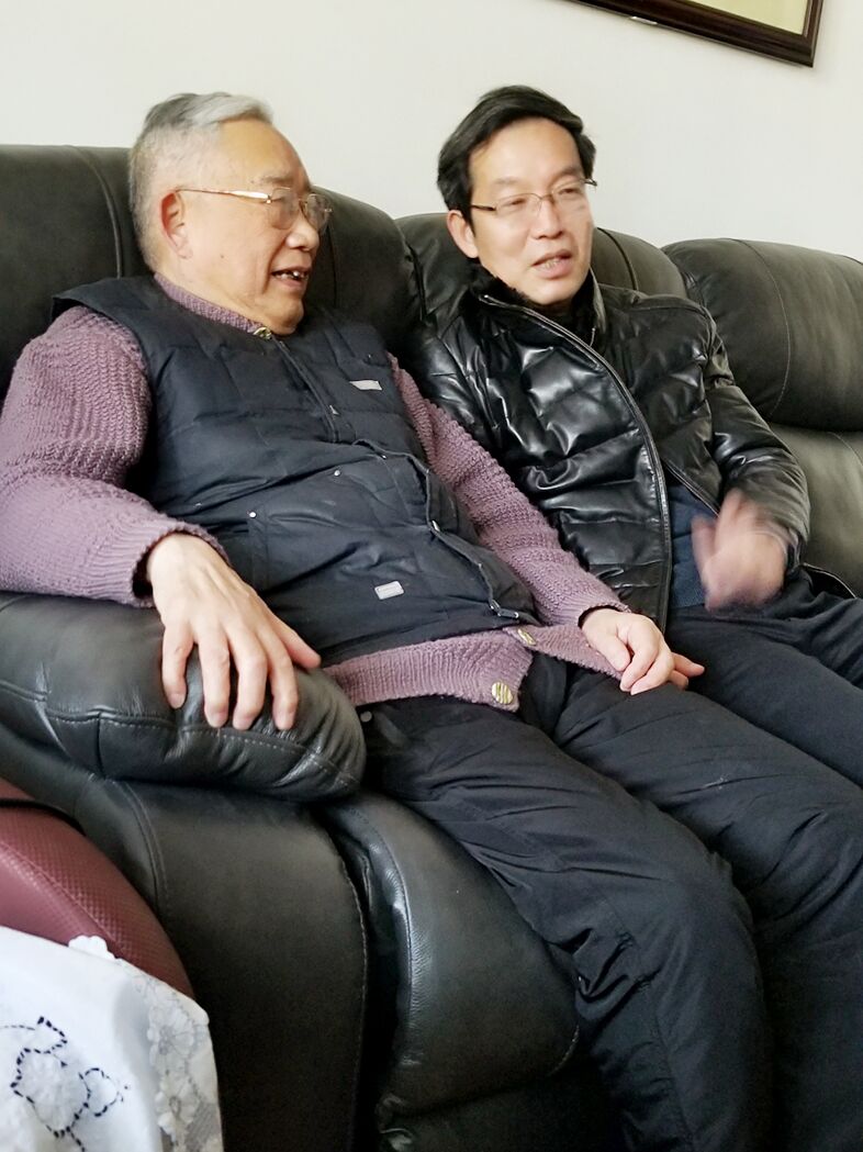 看望老同誌.jpg